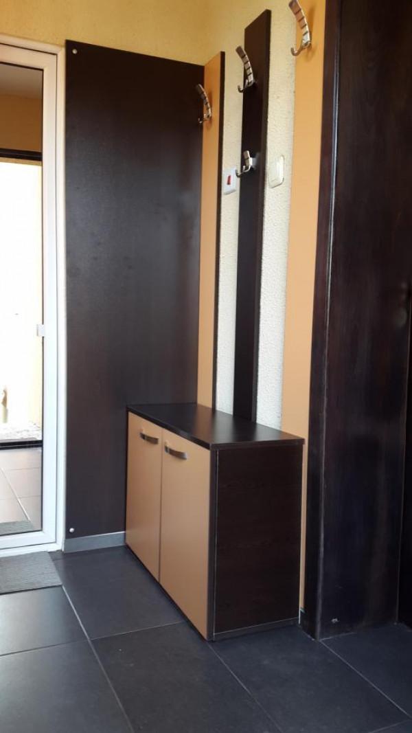 Портманто за антре с малки размери