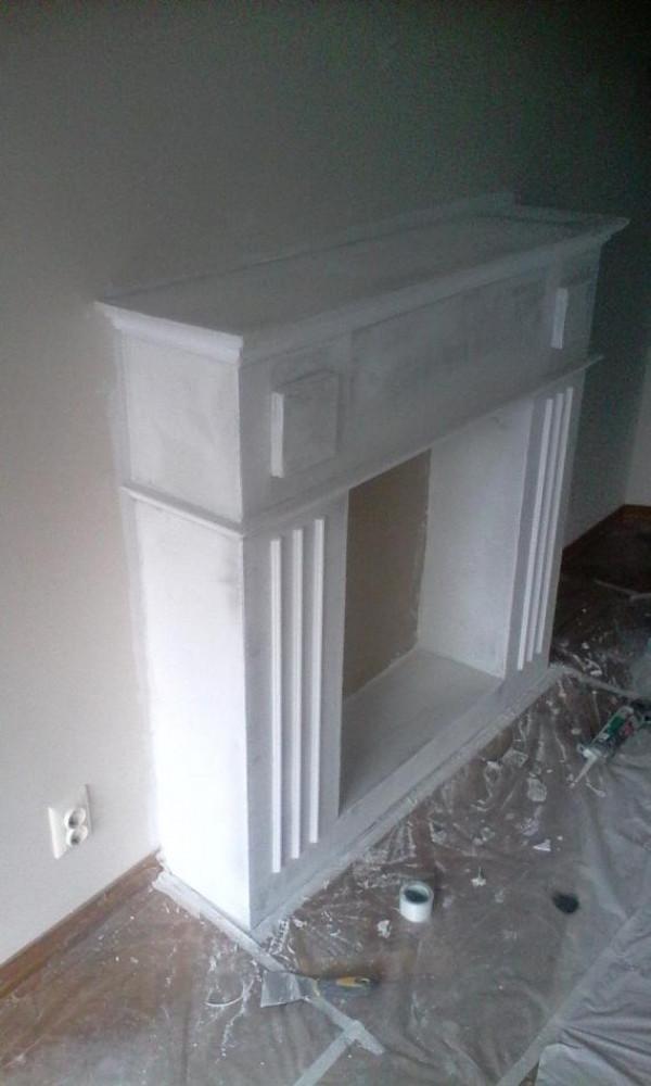 декоративна камина за сувенири...