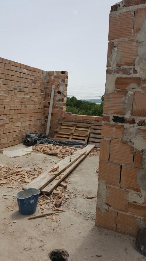 Строеж на втори етаж на къща