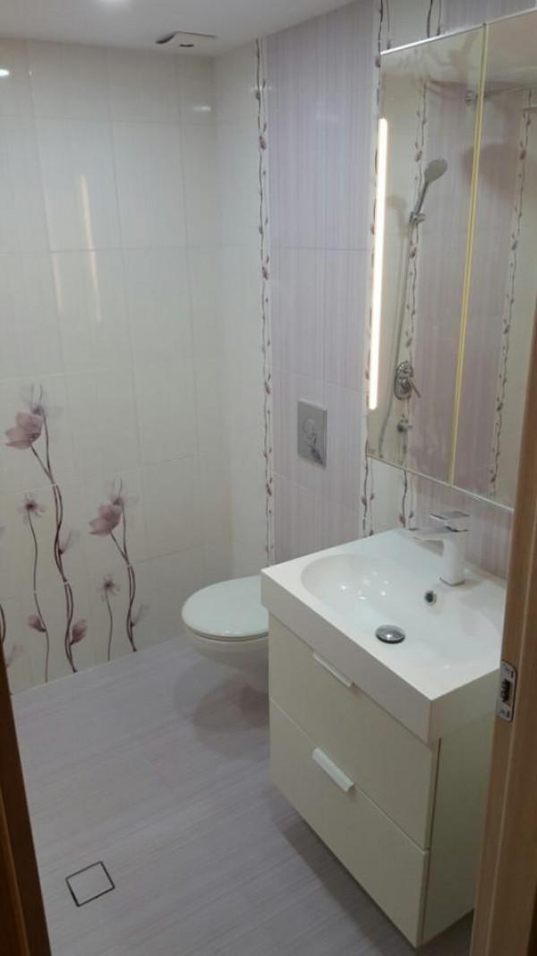 монтаж на шкаф за баня , смесител и тоалетна чиния