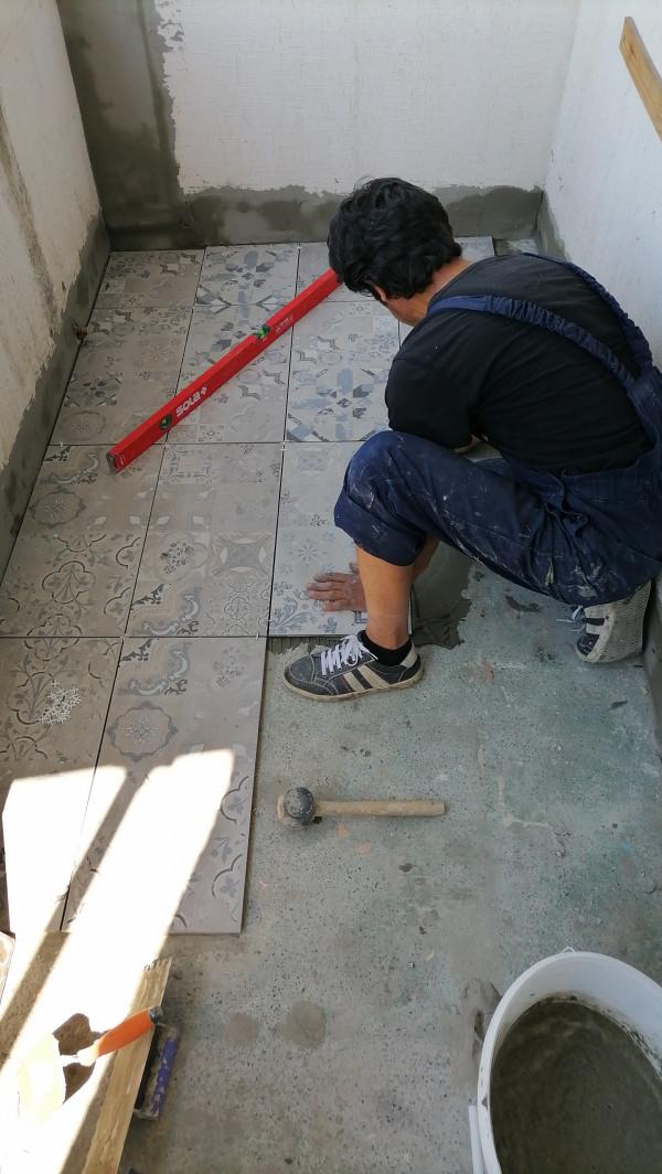 IMG-c756a8ae53a14bbd72acb1ad8e5dc772-V (1)