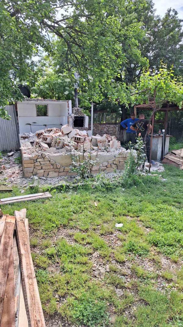 IMG-cd6397b43d0fbadb3a91183882a770af-V