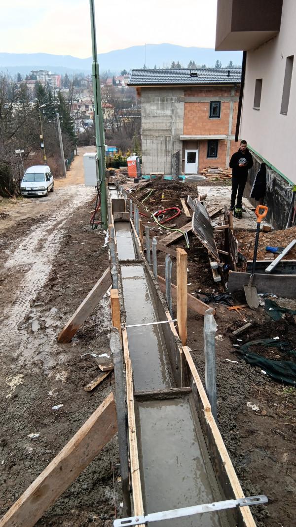 IMG-0047bb01a0b0f9585cc9b9134cce01c1-V