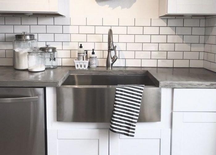 Плот, изработен от бетон