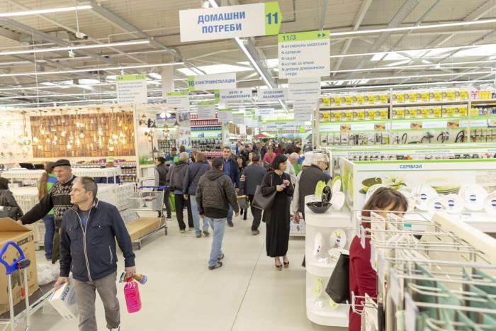 Оборудвана спортна площадка по повод откриването