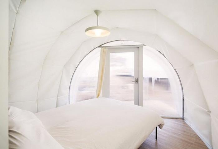 Да надникнем отвътре...