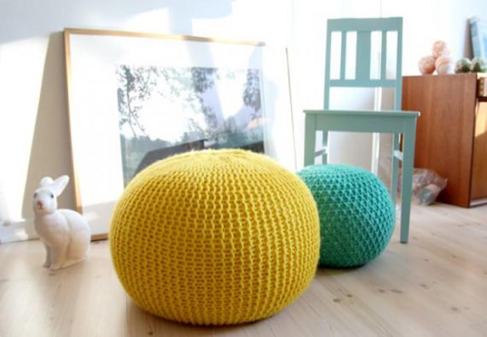 Табуретките в свежи цветове придават настроение на всяка стая в дома