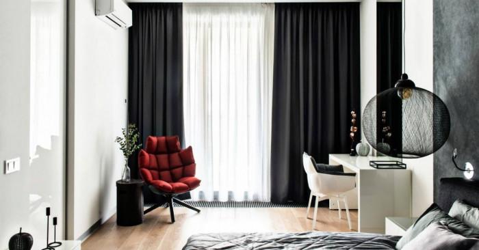Очарователен мрак с тъмни пердета в интериора на дома