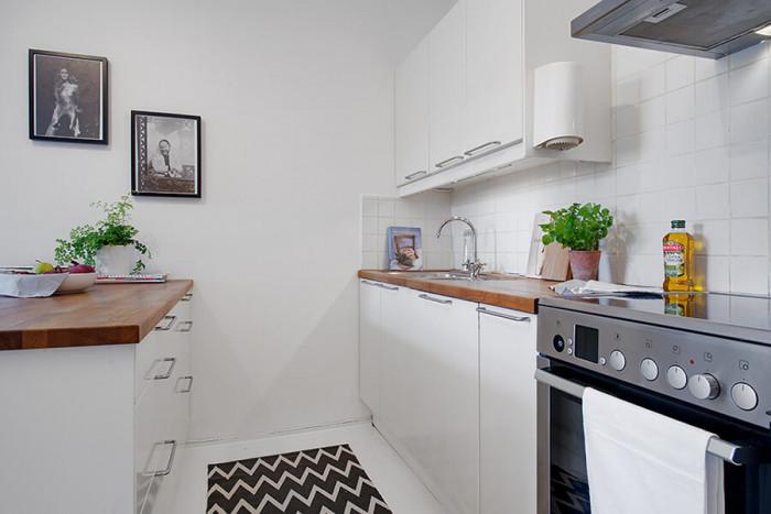 Създайте си допълнително място за съхранение в компактната кухня