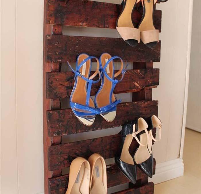 Поставка за обувки