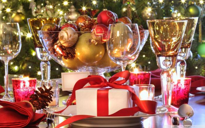 Използвайте стъклени съдове за декорация