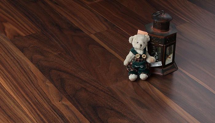 7 съвета как да поддържате подовите настилки като нови