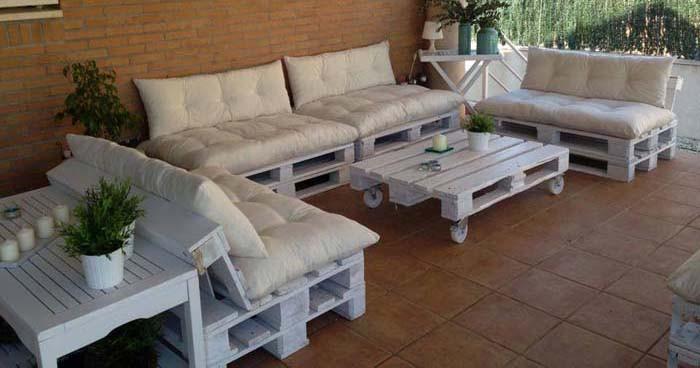 Сет от палети за балкона или верандата