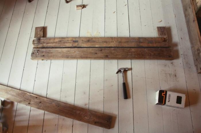 Направете плота на бюрото