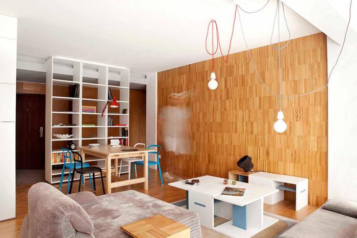 Кухнята, дневната и трапезарията са слети в общо помещение