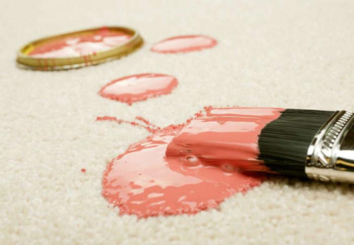 Грешка 4: Не предпазваме мебелите и пода