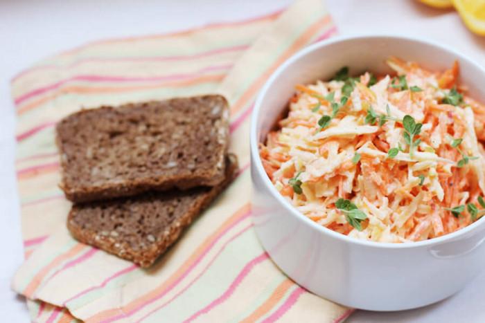 Морковите и ябълките се срещат в една уникална есенна салата