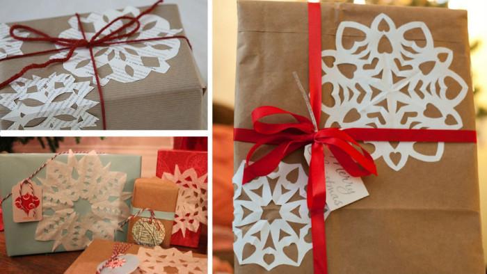 Подаръци, обсипани със снежинки