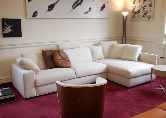 Поставете топли килими на пода