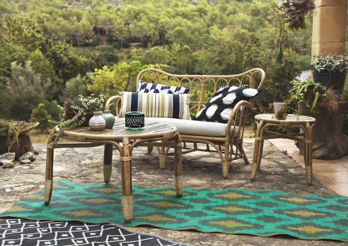 Ратанови градински мебели