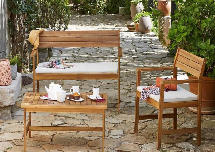 Градински мебели от акация