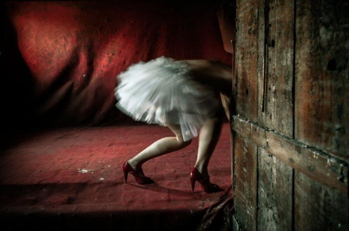 Танцувайте под светлините на звездните прожектори