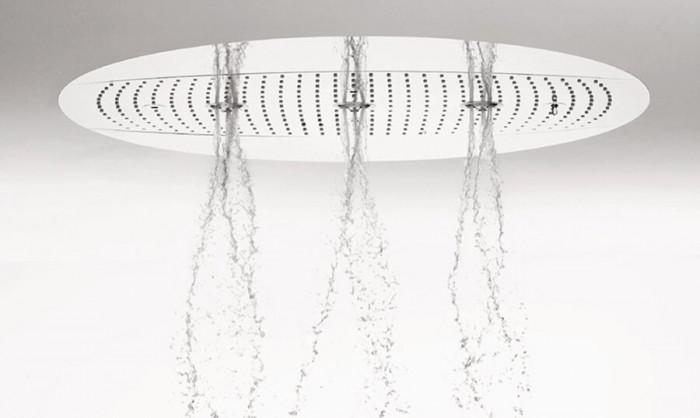 Семпъл душ с неочаквани възможности