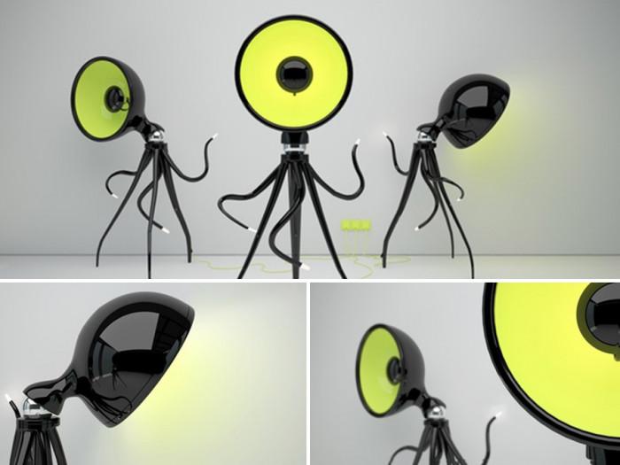 Футуристичен и интригуващ - октопод или извънземно е този лампион?