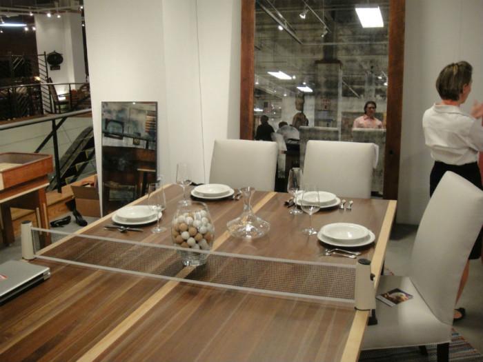 Край на предсказуемите вечери, хващайте хилките за тенис на маса