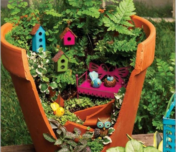 Миниатюрна градина във височина