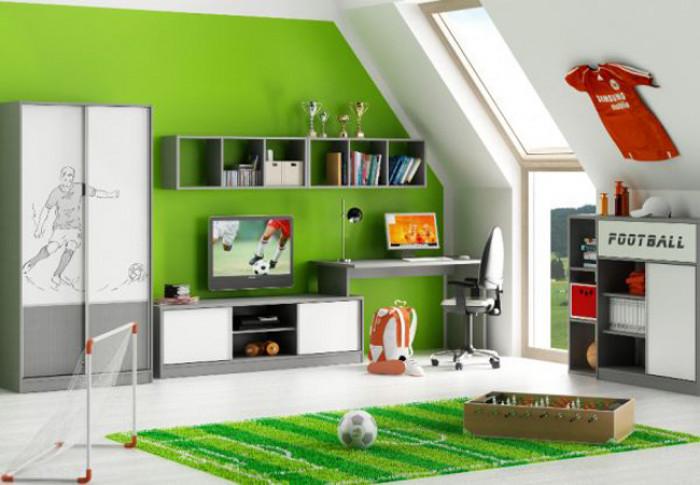 Малкият футболист