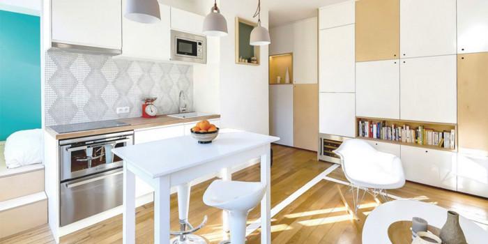 Малкото пространство побира и една свежа трапезария