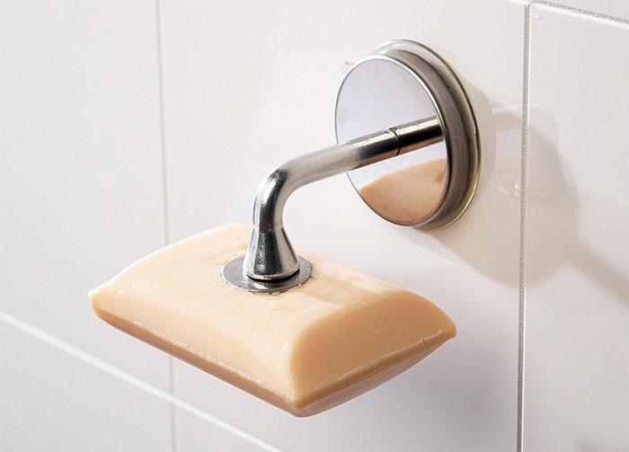 6. Мaгнитна стойка за сапун