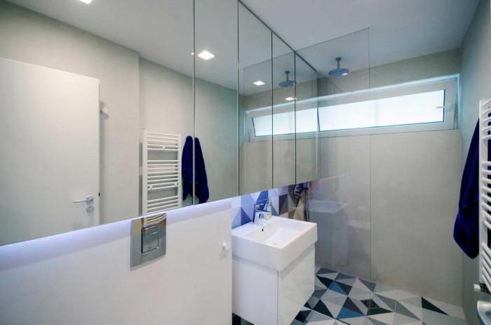 Преродени баня и тоалетна