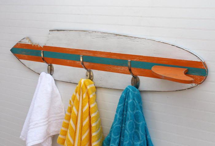 На гребена на вълната с тази впечатляваща закачалка за кърпи