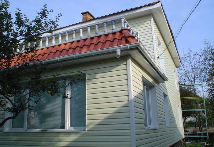 Виниловият сайдинг е сред най-използваните материали за изолация