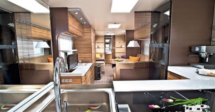 Мобилна боксониера в десет квадрата