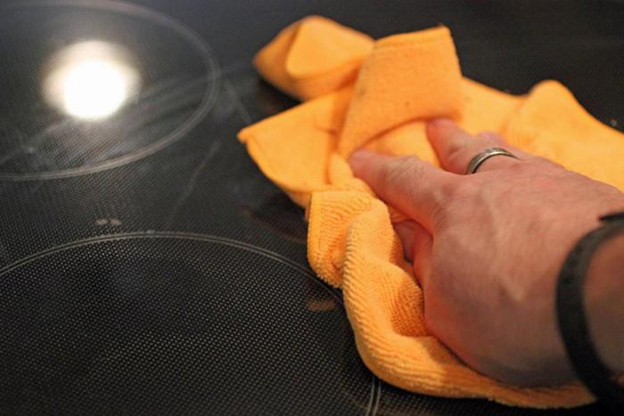 Да започнем от керамичния плот