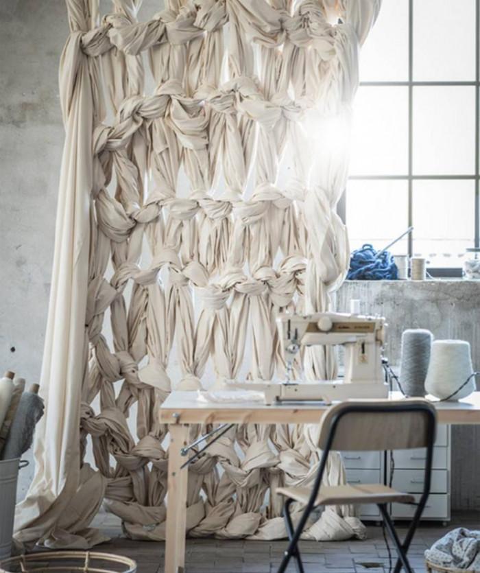 Разделител за стая от текстил