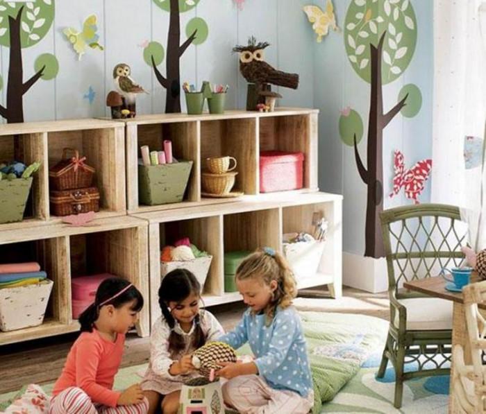 Приказна стая с ниска секция за най-малките