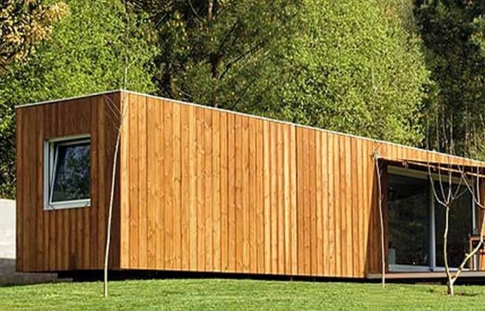 Лятна къща от контейнери в Испания