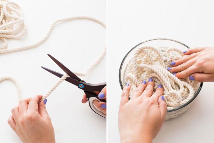 Предварително накиснете въжето в купа с вода