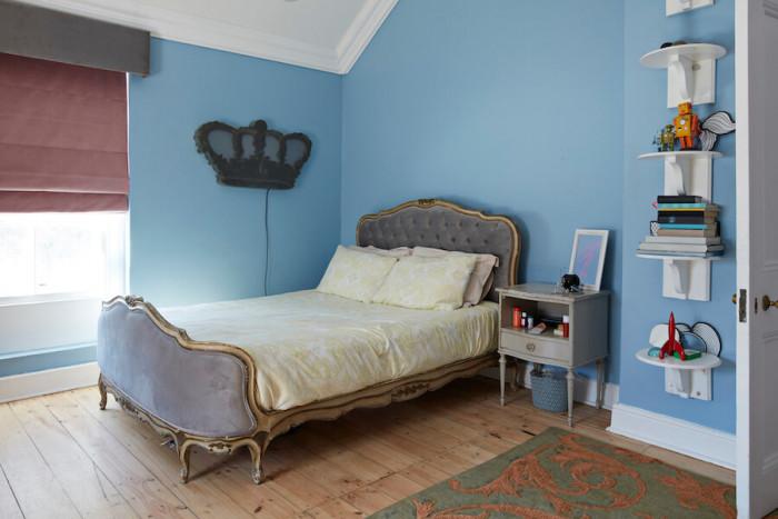 С функционални мебели малката спалня става голяма