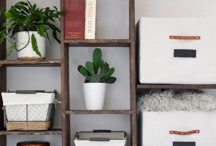 Дървена етажерка за декорация и съхранение