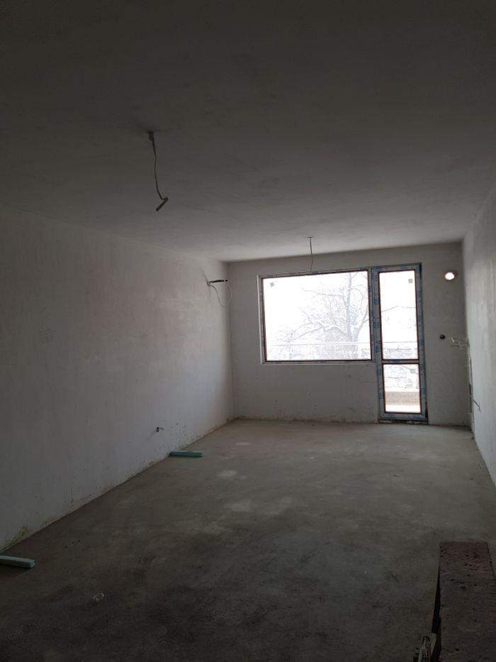 Окабеляване  и шпакловка