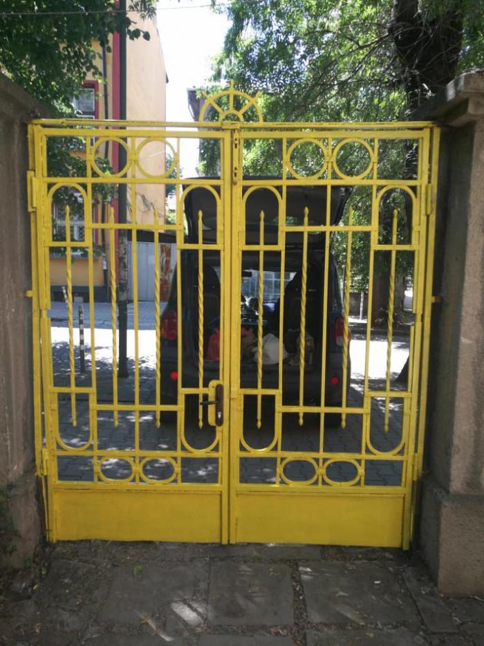 Ремонт на метална врата