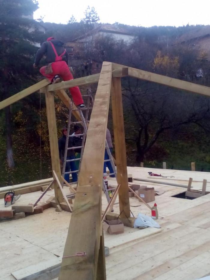 Ремонт и изграждане на покриви" от Зоистрой2017Еоод.