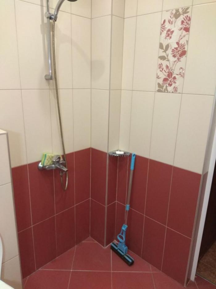 Баня (червена)