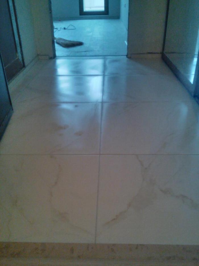 Плочки коридор