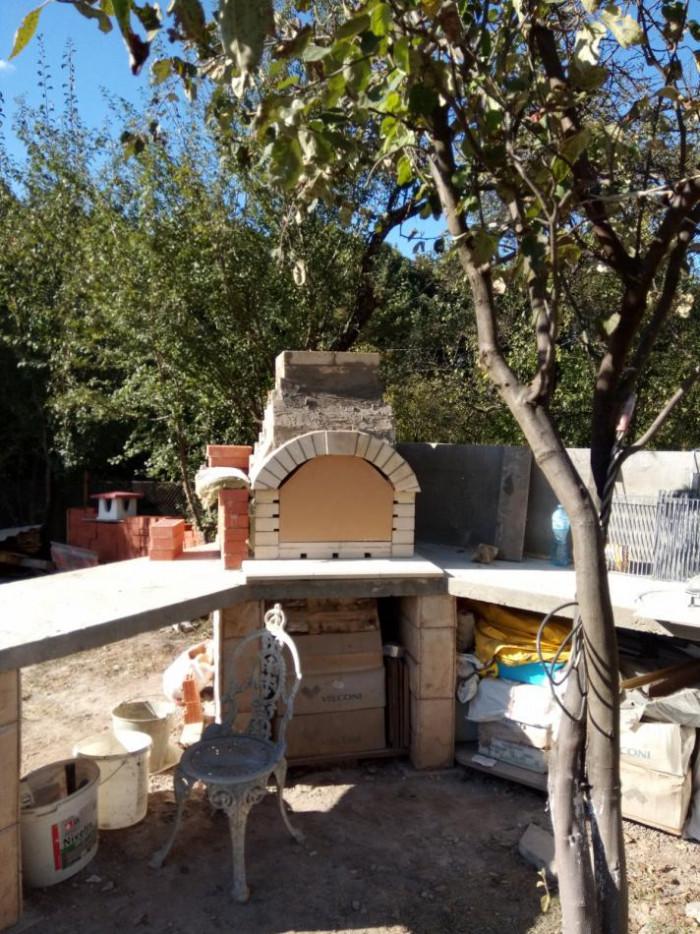 Външно зидано барбекю - етап на изграждане